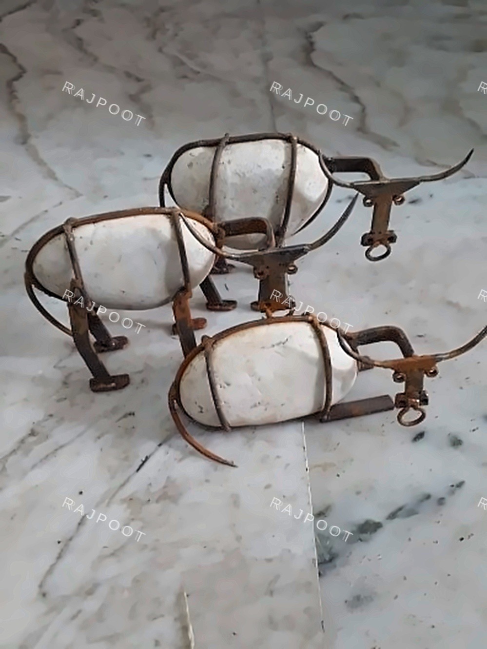 Rustic Metal Bull Head Wall Mount Set