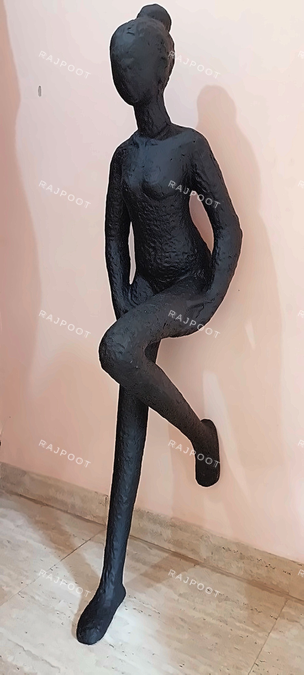 Rough Texture Sitting Fiberglass Figure