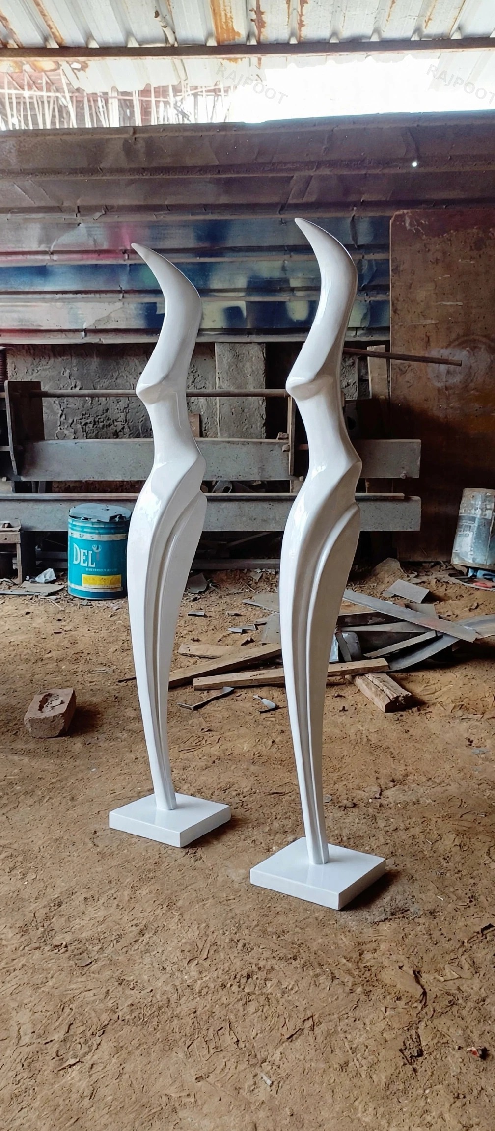 Twin Horn Floor Decor