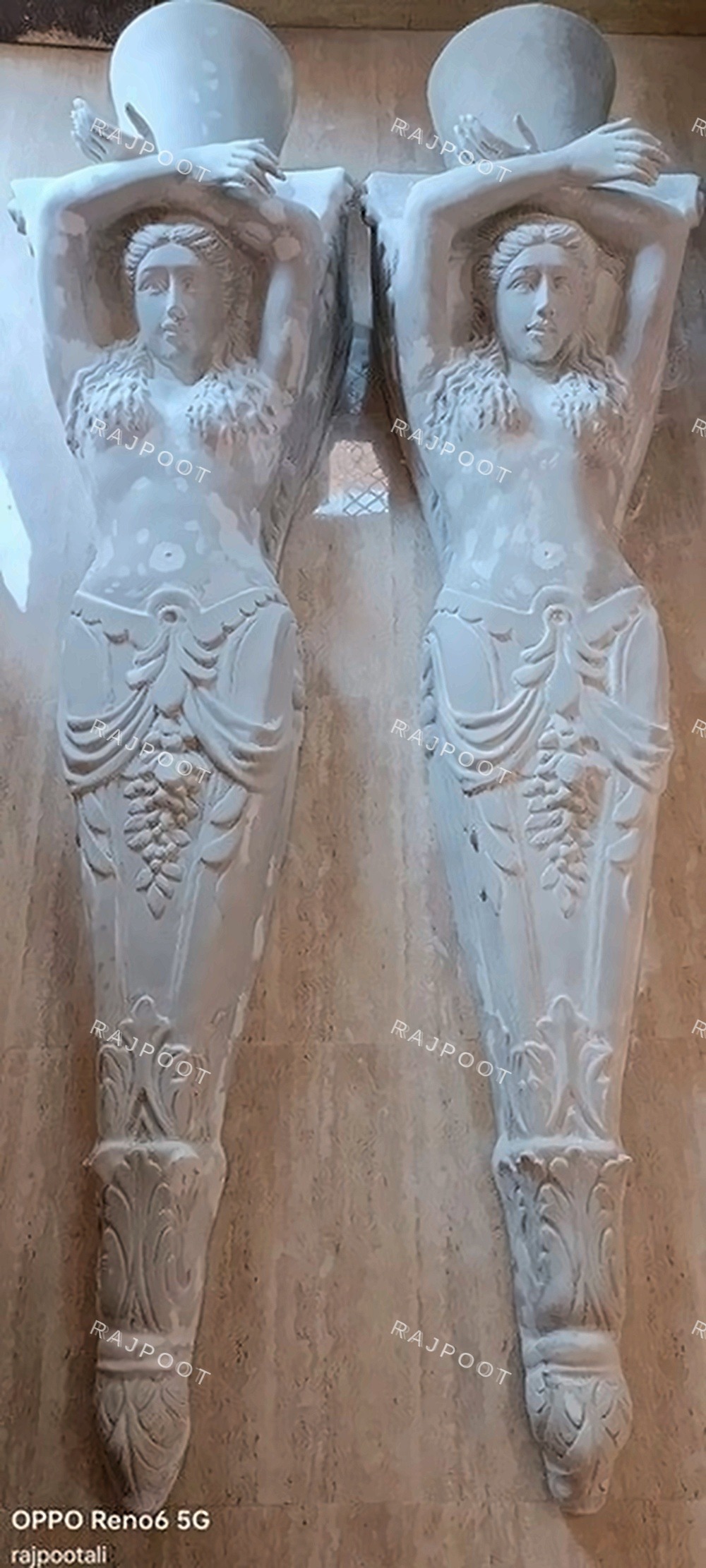 Grape Vine Carved Fiberglass Wall Corbels